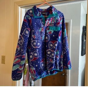 Patagonia pullover size large